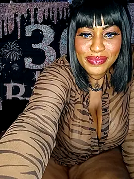 Show webcam de AmazonianMistress