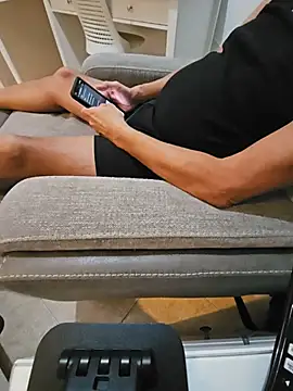 Sexy_Men21 网络视讯表演