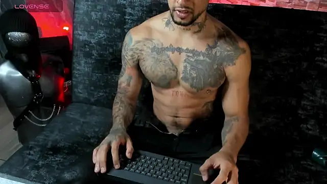 Seth_Owner webkamerás műsora