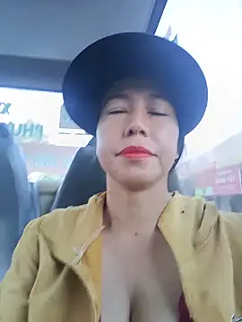 2HotAsain4u Show Webcam