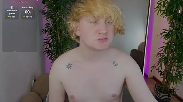 Pokazy przed kamerką – flexing_sexing