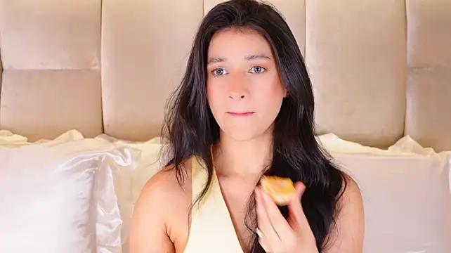 KiraKayleigh1 现场XXX聊天