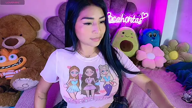 Pocahontascute_33's Webcam Show