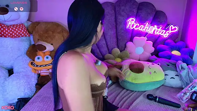 Chatroom XXX en direct de Pocahontascute_33