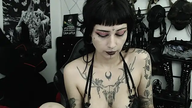 dakota_krall__: онлайн-секс-чат