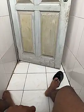 Black-mamba-madingo's Webcam Show