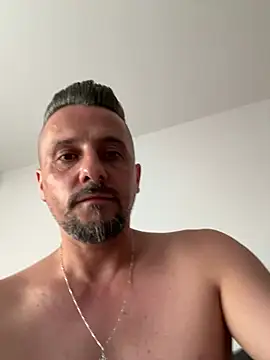 InsaneMattt Webcam show