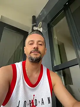 InsaneMattt Pertunjukan Webcam