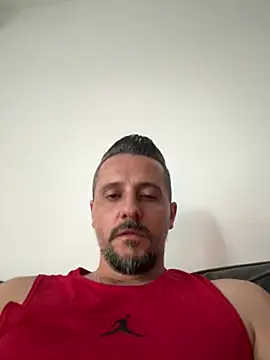 InsaneMattt Pertunjukan Webcam