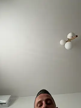InsaneMattt Pertunjukan Webcam