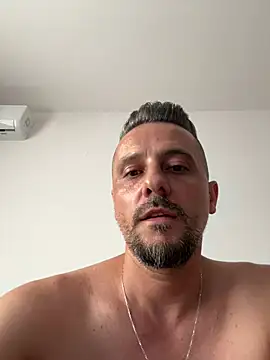 InsaneMattt Adlı Modelin Web Kamerası Şovu
