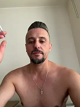 InsaneMattt Webcam show