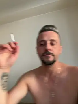 InsaneMattt 在線直播表演