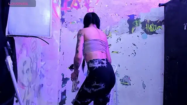 chaymae_nah_'s Webcam Show