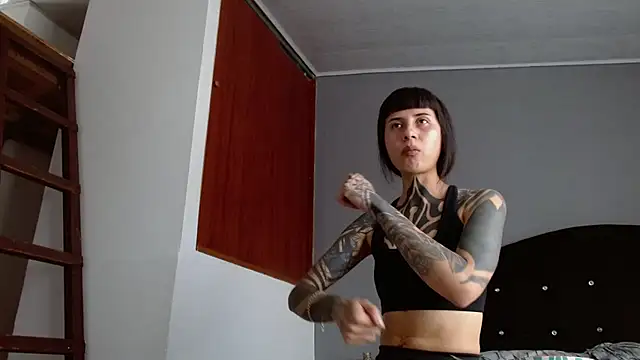 Živý XXX chat Emilia_1995