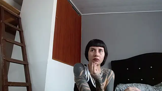 Emilia_1995 – Live XXX-chat