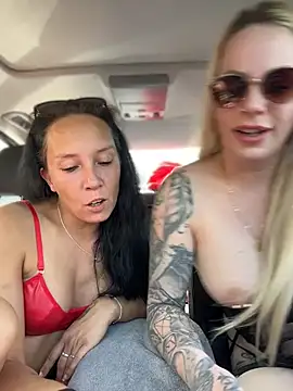 Webkamerová show June695_