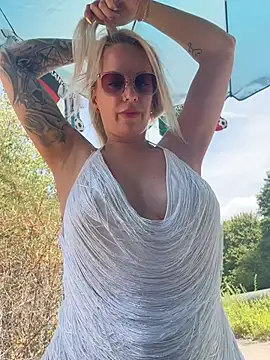 June695_ Webcam Show
