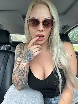 June695_ – webcam-show
