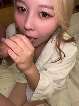 הופעת וובקאם של NANAchan_R