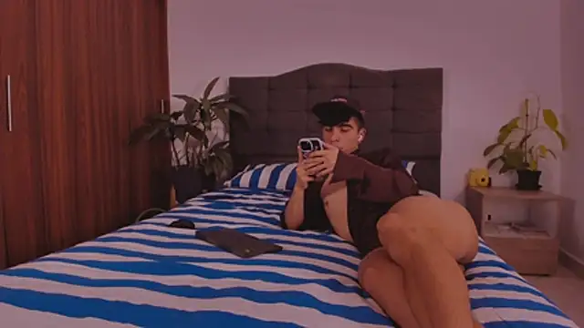 2gays_1Str8 웹캠 쇼