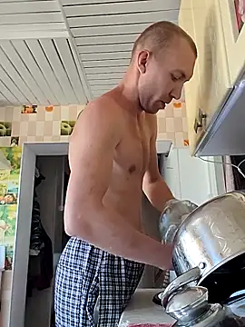 Pokazy przed kamerką – _uncle_Mitya-43_