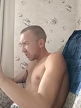 Pokazy przed kamerką – _uncle_Mitya-43_