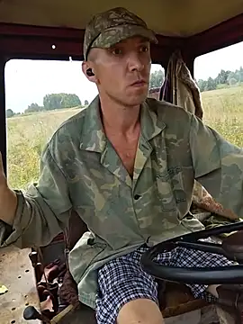 _uncle_Mitya-43_'s Webcam Show