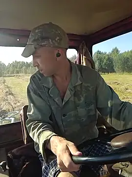 _uncle_Mitya-43_ Webcamshow