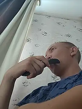 _uncle_Mitya-43_ Show in webcam