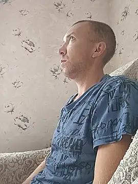 Pokazy przed kamerką – _uncle_Mitya-43_