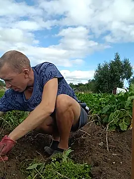 _uncle_Mitya-43_n Webbikameraesitys