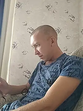 Pokazy przed kamerką – _uncle_Mitya-43_