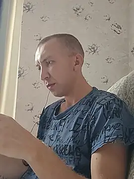 _uncle_Mitya-43_n Webbikameraesitys