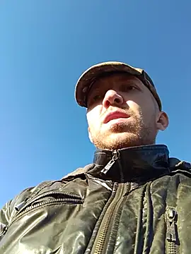 _uncle_Mitya-43_ Pertunjukan Webcam