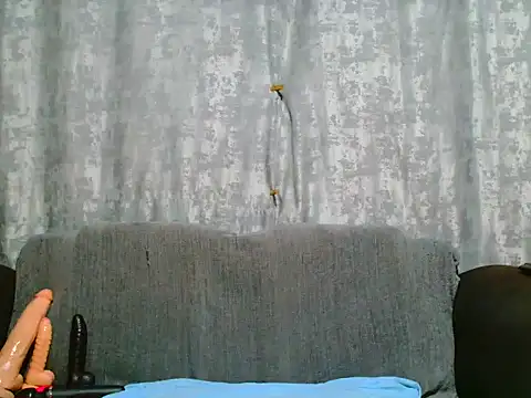 VANESAAMBER23's Live Chat Room