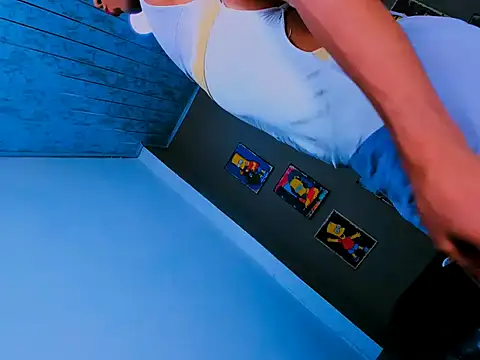 nathasha-hotts Webcam-Show