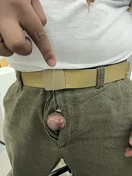 dick69lil 网络视讯表演