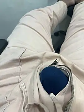 dick69lil লাইভ XXX চ্যাট