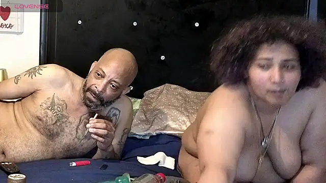 Czat XXX na żywo – MrAndMrsCrook
