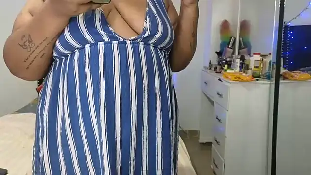 צ'אט XXX בשידור חי של charlotte_077