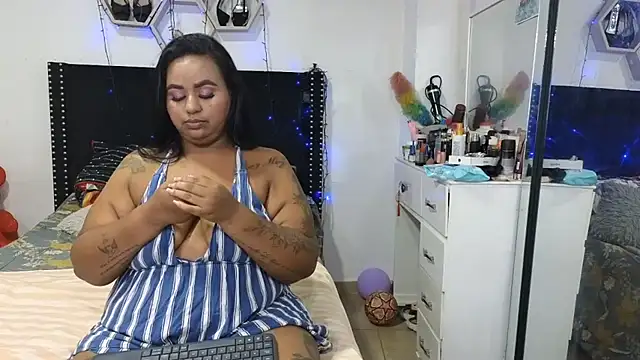 charlotte_077n Live XXX chat