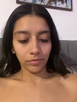 BrittanyDiaz Show in webcam
