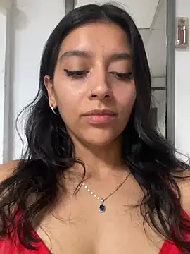 BrittanyDiazのライブXXXチャット