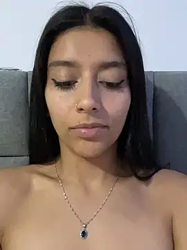 BrittanyDiaz's Live XXX Chat