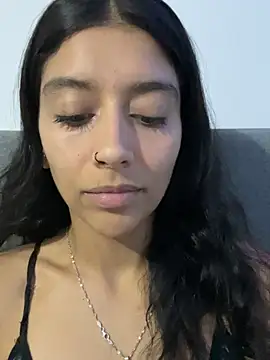 צ'אט XXX בשידור חי של BrittanyDiaz