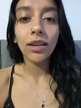 צ'אט XXX בשידור חי של BrittanyDiaz