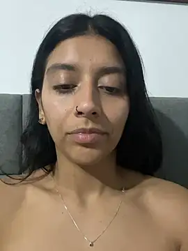 BrittanyDiazのライブXXXチャット