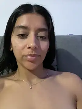 BrittanyDiaz Chat XXX in diretta