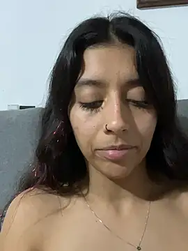 BrittanyDiaz Chat XXX in diretta